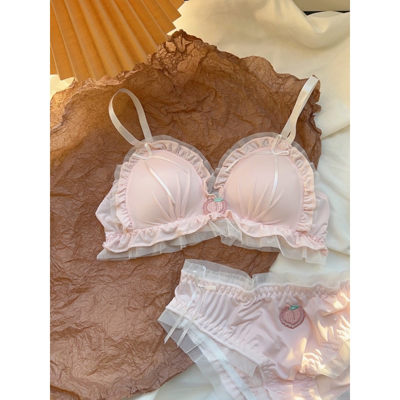 Sweet Triangle Bralette Set No – обзор и цена Sleep Bra Bralette